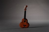 藏品(三瓣椰殼烏咕雷雷四絃琴  )的圖片